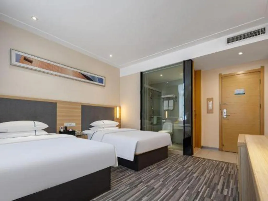 Bed in City Comfort Inn Hefei Binhu Wanda Plaza