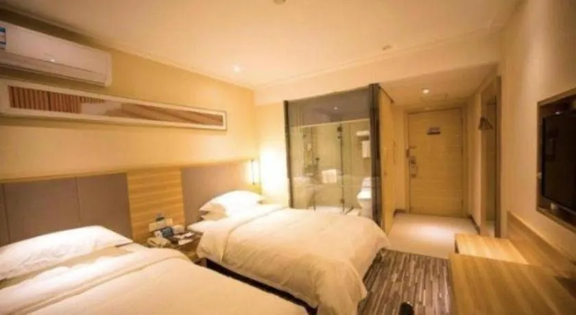 Bed in City Comfort Inn Hefei Binhu Wanda Plaza