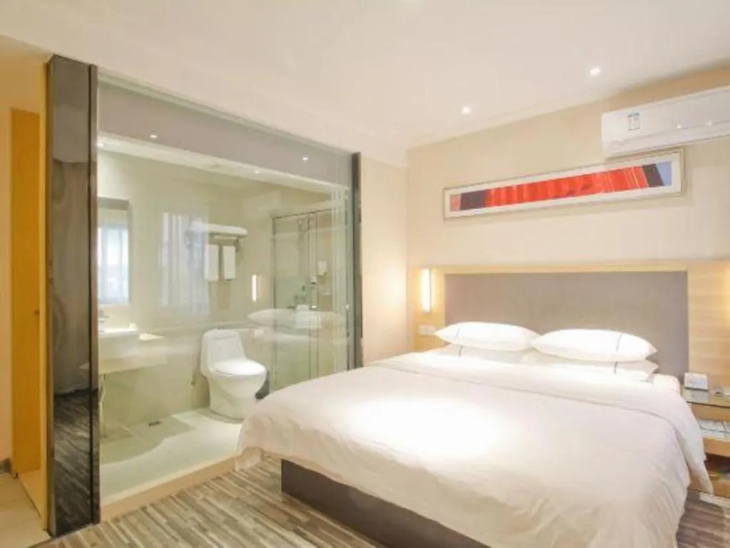 Bed in City Comfort Inn Hefei Binhu Wanda Plaza
