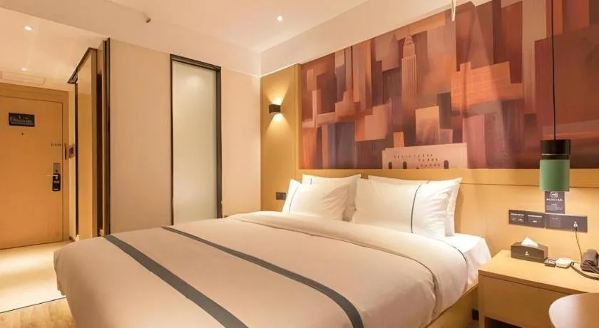 Bed in City Comfort Inn Wuhan International Expo Center Yongwang