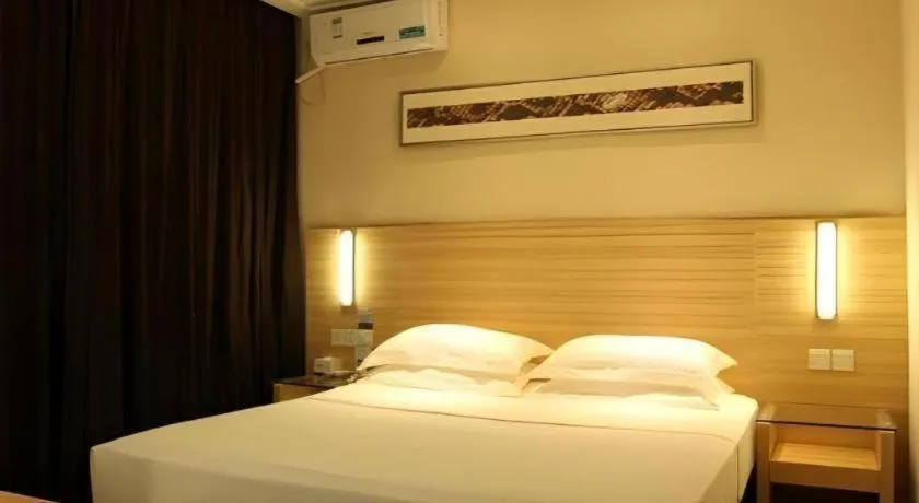 Bed in City Comfort Inn Baise Jingxi Chengdong Road