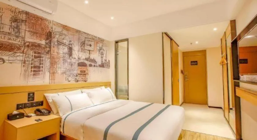 Bed in City Comfort Inn Nanning Xiangsi Lake Gaoxin Avenue