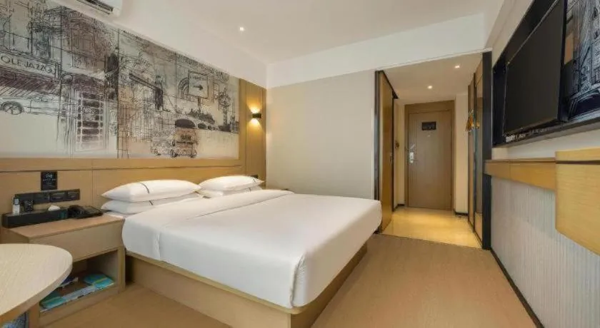Bed in City Comfort Inn Nanning Xiangsi Lake Gaoxin Avenue