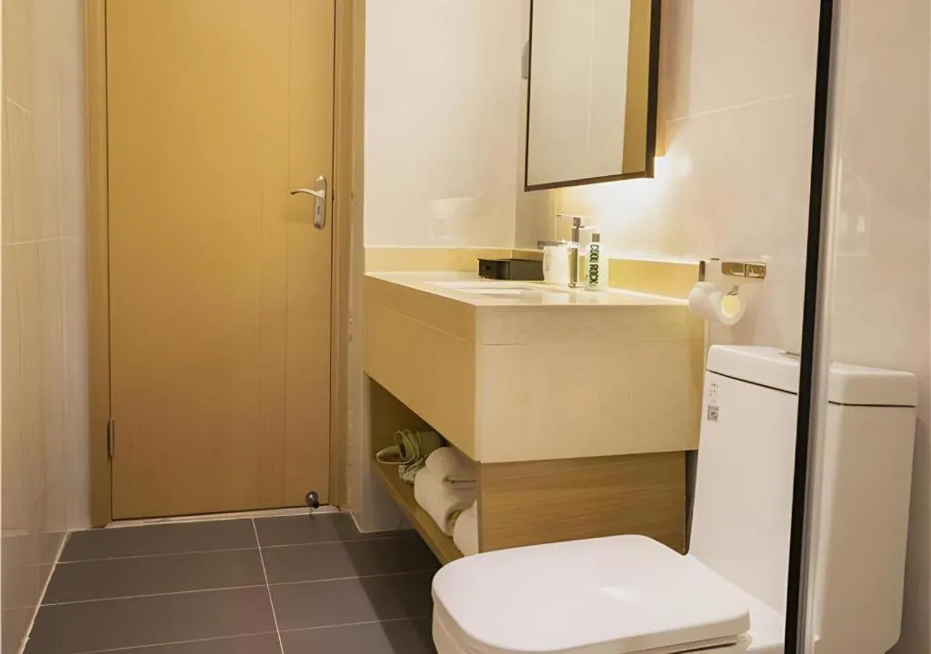 City Comfort Inn Maoming Xinyi Donghuicheng