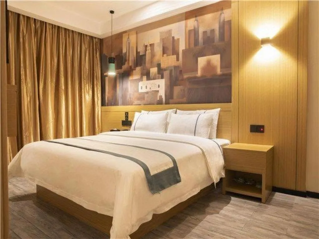 Bed in City Comfort Inn Maoming Xinyi Donghuicheng
