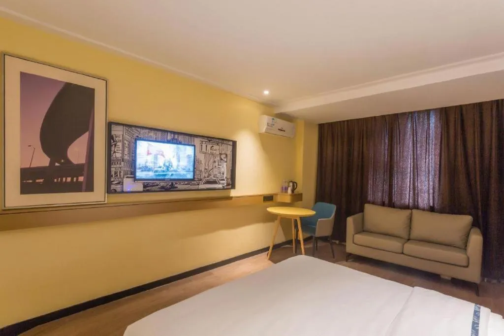 Bed in City Comfort Inn Nanning Jianzheng Road Food Street