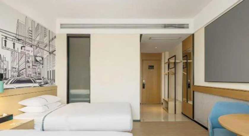 Bed in City Comfort Inn Nanning Jianzheng Road Food Street