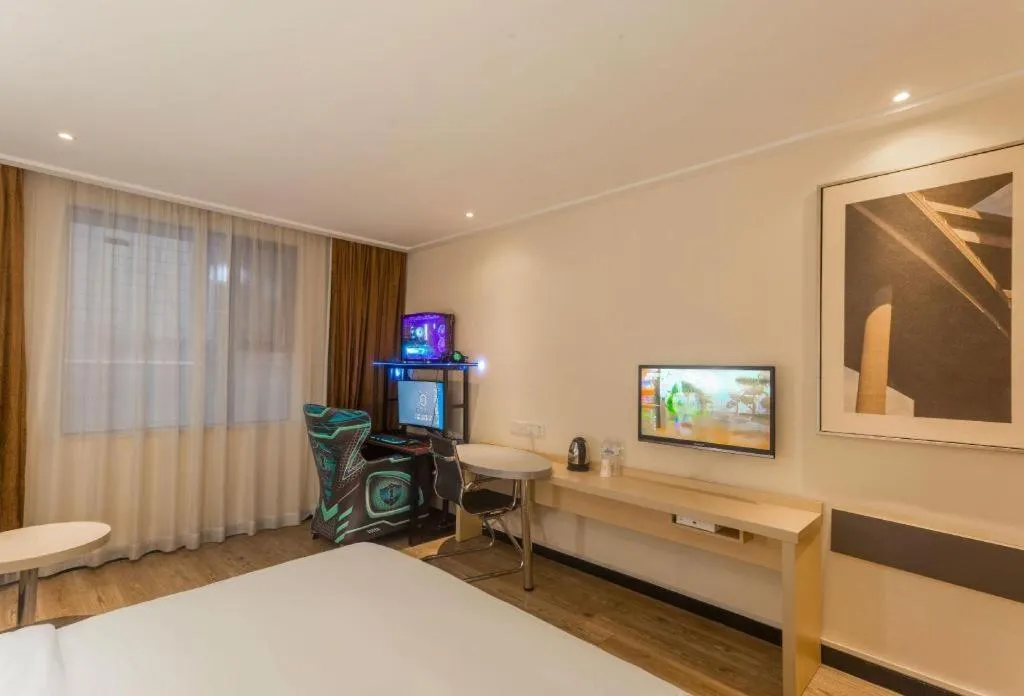 Bed in City Comfort Inn Nanning Jianzheng Road Food Street