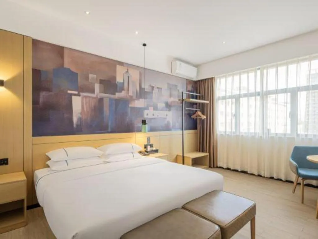 Bed in City Comfort Inn Zhongshan Banfu