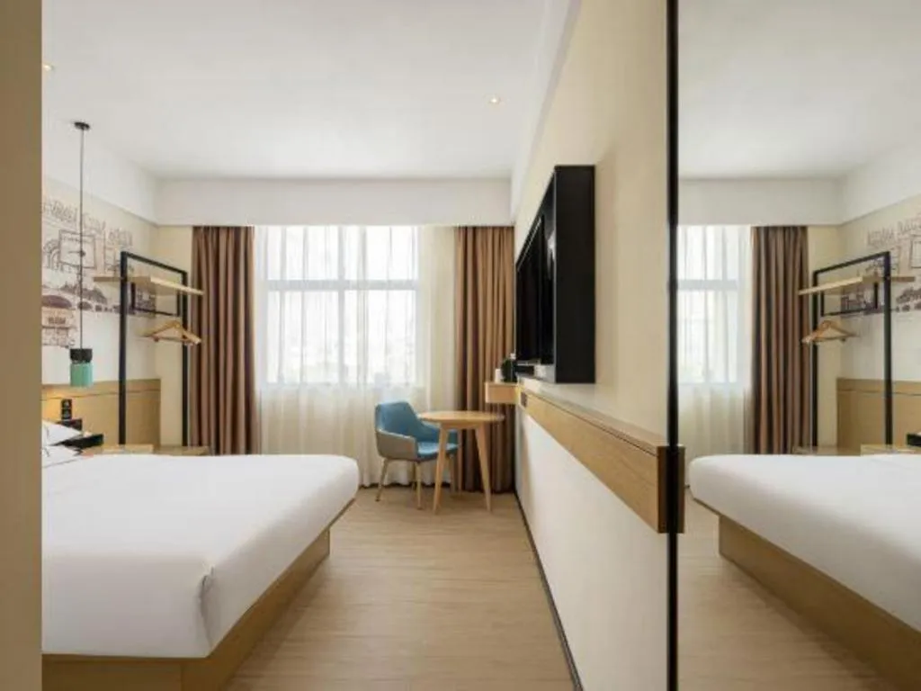 Bed in City Comfort Inn Zhongshan Banfu