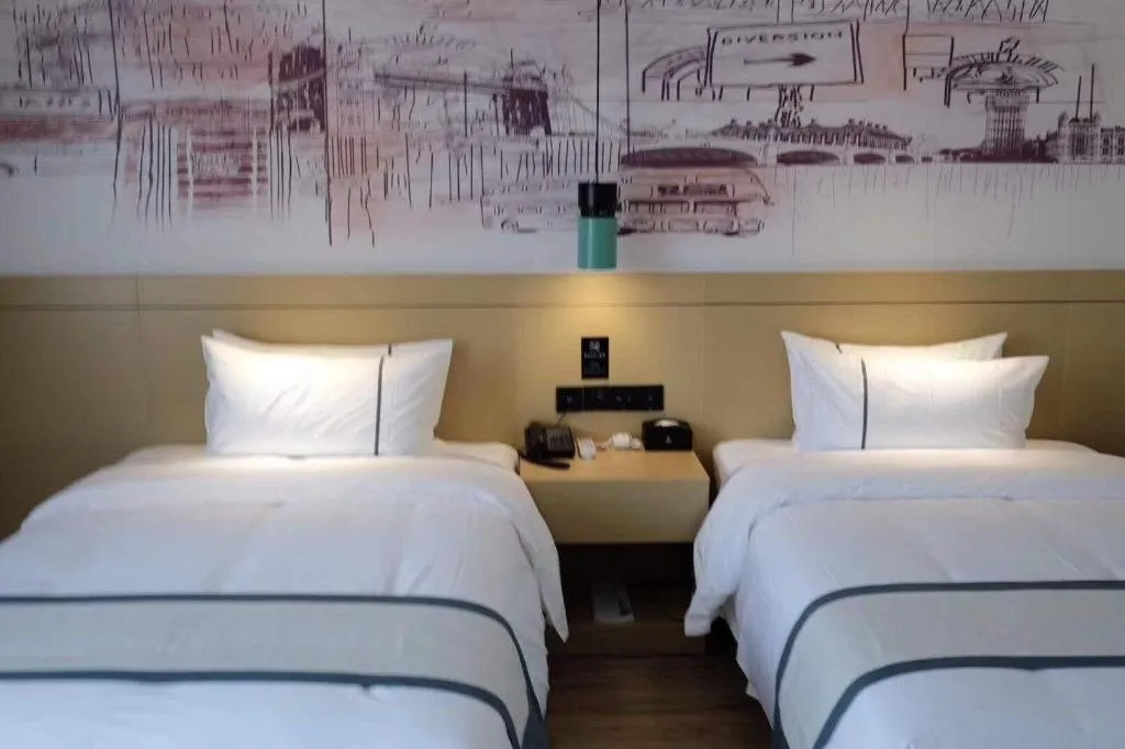 Bed in City Comfort Inn Changsha Railway Station Amiling Metro Station