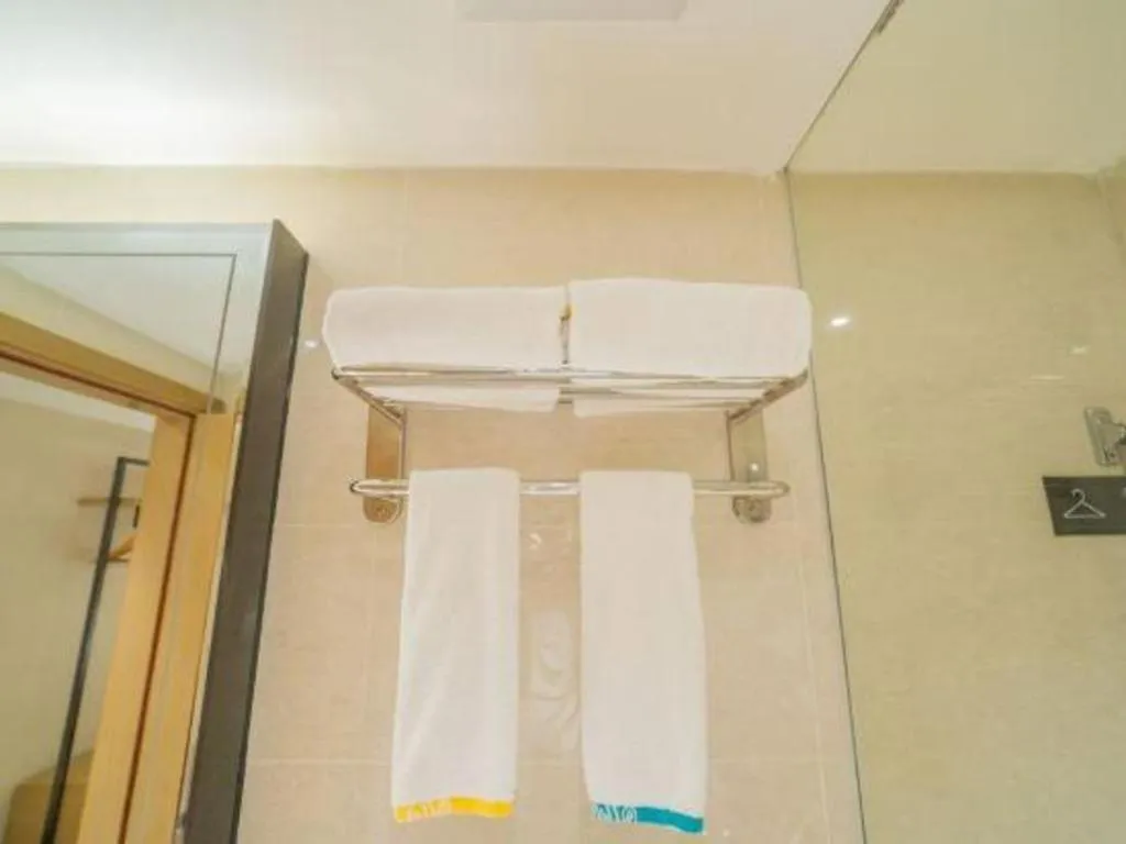 City Comfort Inn Wuzhou Teng County Bus Station