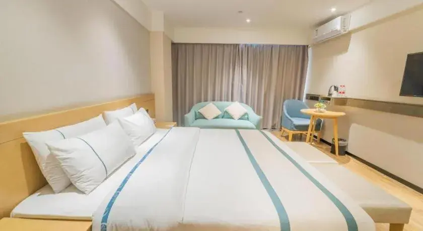 Bed in City Comfort Inn Wuzhou Teng County Bus Station Bed in City Comfort Inn Wuzhou Teng County Bus Station