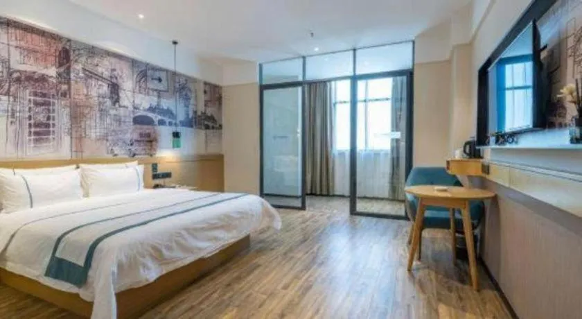 Bed in City Comfort Inn Dongguan Gaobu Avenue