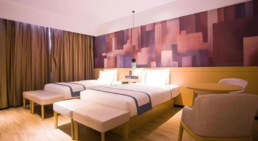 Bed in City Comfort Inn Dongfang Donghai Road Gymnasium Municipal Government