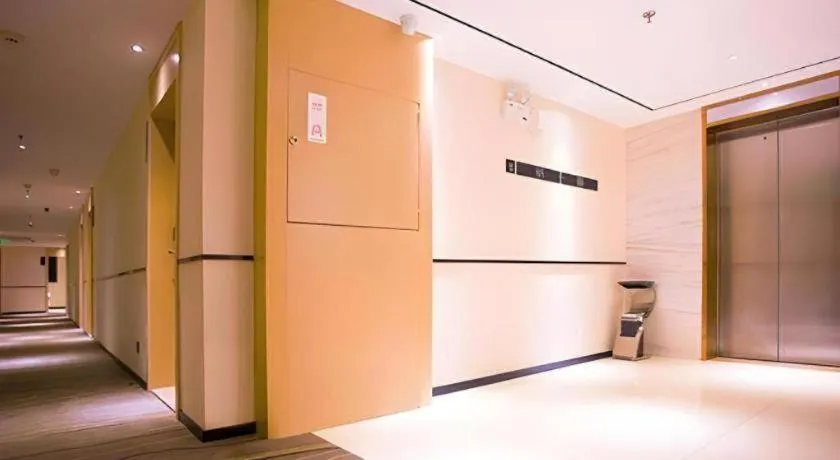 City Comfort Inn Dongfang Donghai Road Gymnasium Municipal Government