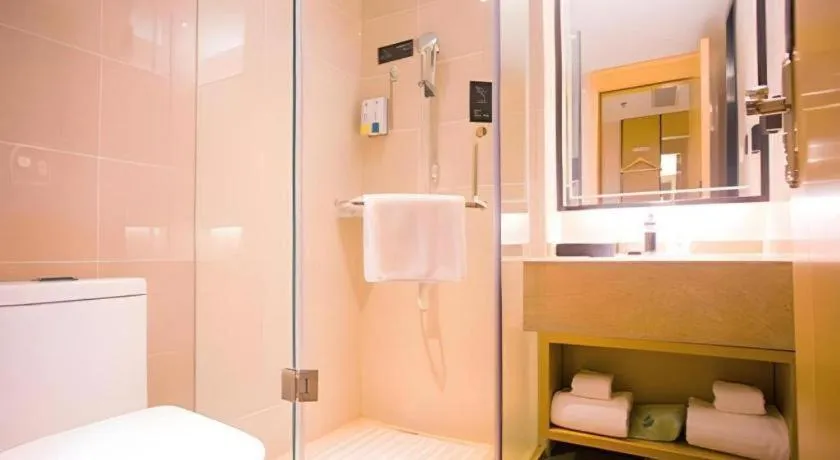 City Comfort Inn Dongfang Donghai Road Gymnasium Municipal Government