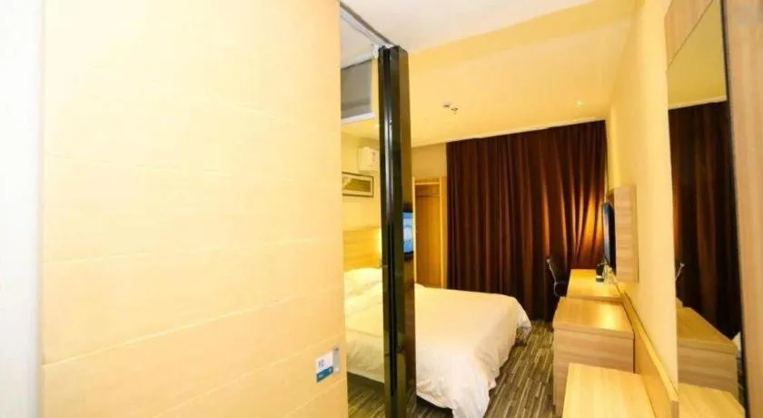 Bed in City Comfort Inn Yichang Dongshan Three Gorges University Shuiyuecheng