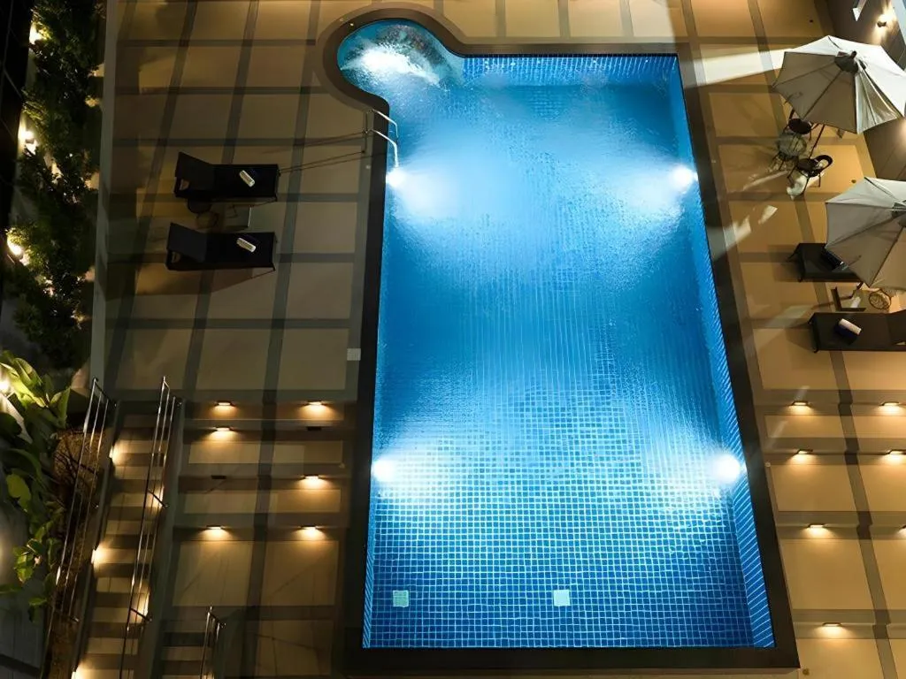 B2 Amata Nakorn Premier Hotel