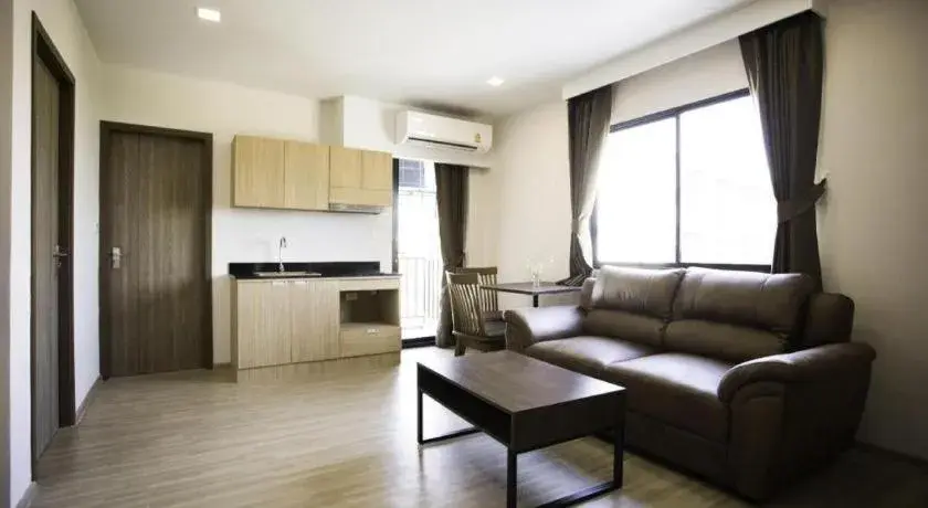 B2 Amata Nakorn Premier Hotel B2 Amata Nakorn Premier Hotel