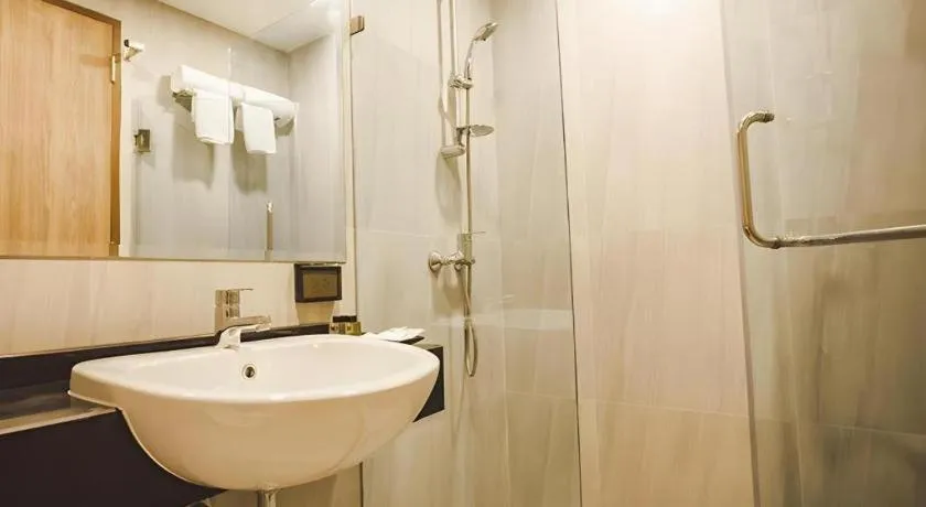 B2 Amata Nakorn Premier Hotel