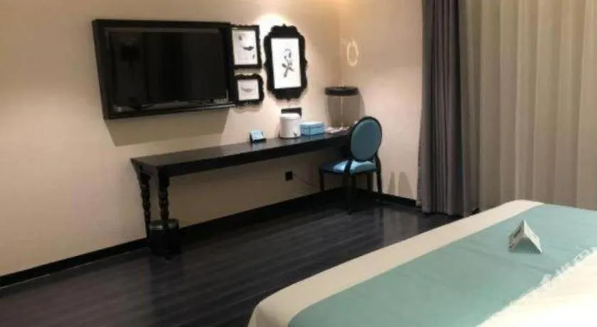 Bed in Xana Hotelle· Shijiazhuang Yaqing Street