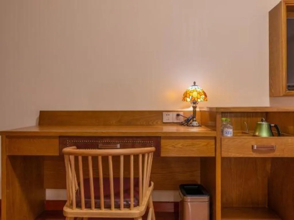 James Joyce Coffetel· Ji'Nan Changqing District Government Jingshi Xi Road