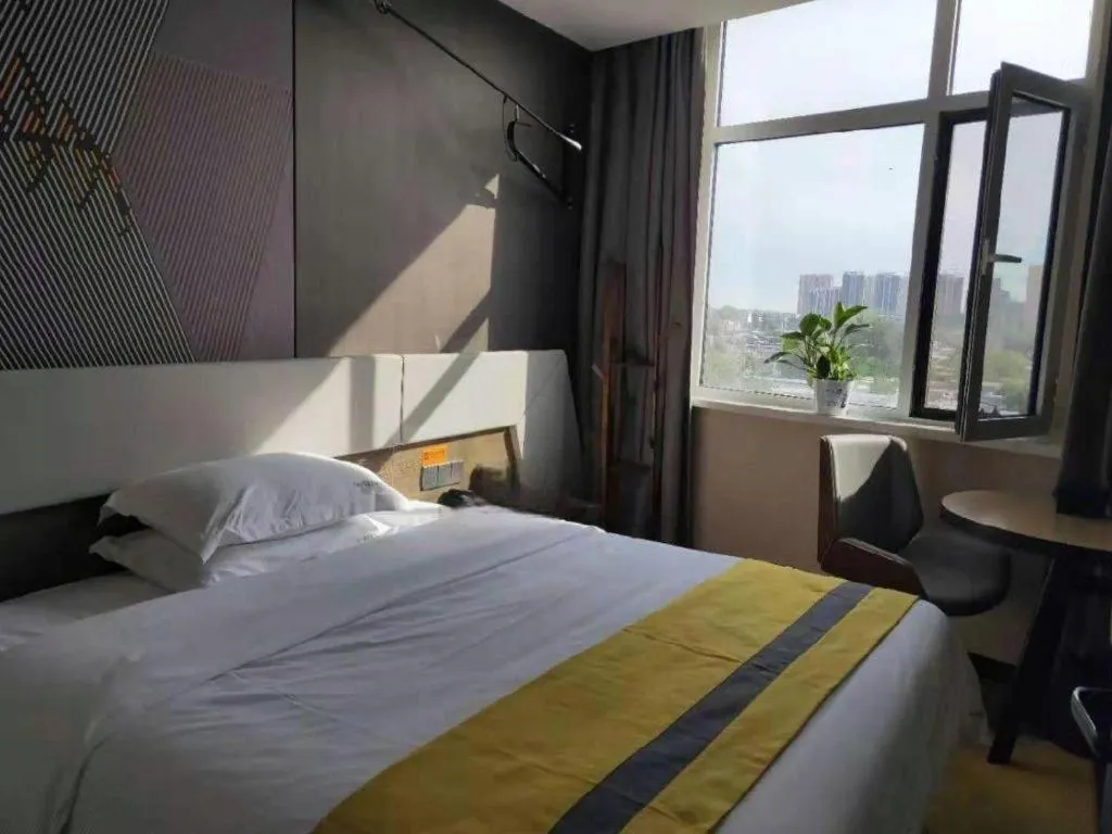 Bed in IU Hotels· Xincheng Haibing University Store