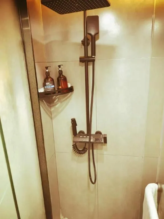 IU Hotels· Xincheng Haibing University Store