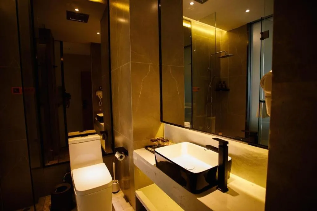 IU Hotels· Xincheng Haibing University Store