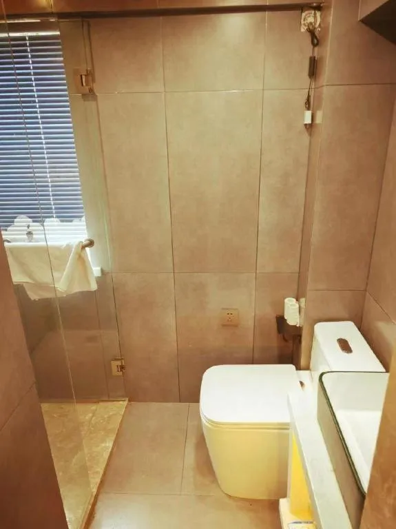 IU Hotels· Xincheng Haibing University Store