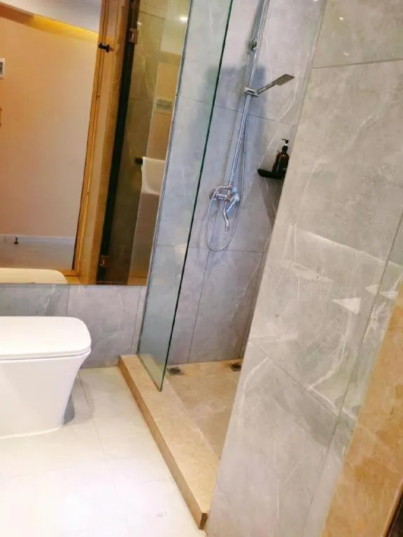 IU Hotels· Xincheng Haibing University Store