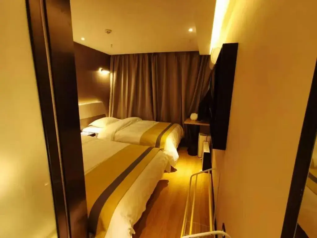 Bed in IU Hotels· Xincheng Haibing University Store Bed in IU Hotels· Xincheng Haibing University Store