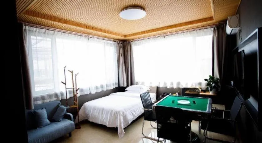 Bed in IU Hotels· Xincheng Haibing University Store