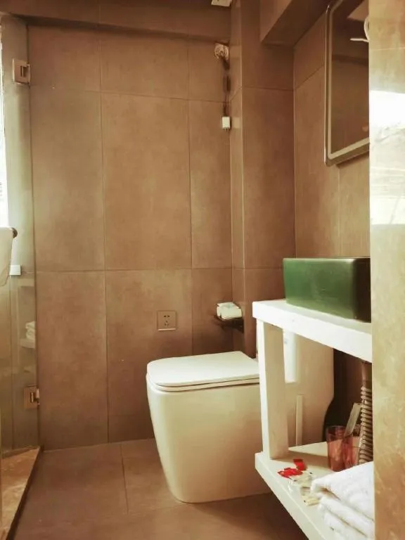 IU Hotels· Xincheng Haibing University Store