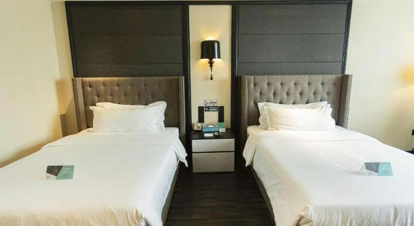 Bed in Xana Hotelle· Wulumuqi High Speed Railway Station Baonengcheng