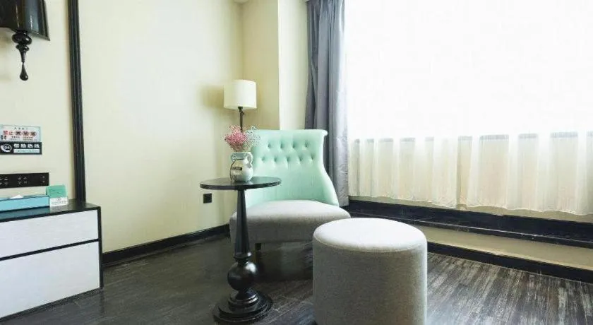 Xana Hotelle· Wulumuqi High Speed Railway Station Baonengcheng