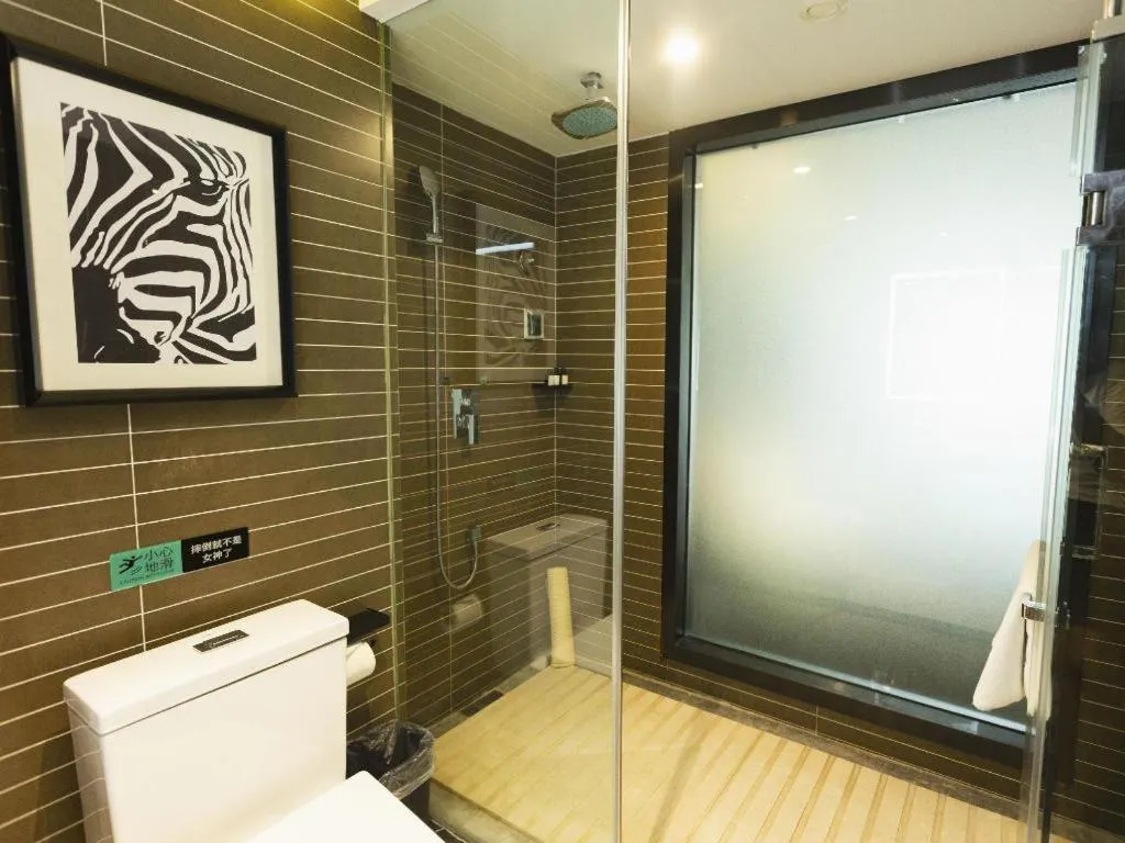 Xana Hotelle· Wulumuqi High Speed Railway Station Baonengcheng