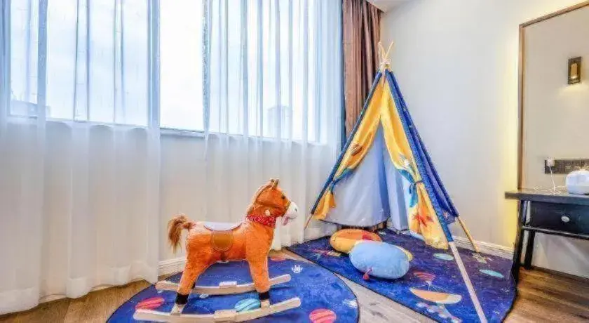 Jinjiang Metropolo Haikou East High Speed Railway Station Normal University Jinjiang Metropolo Haikou East High Speed Railway Station Normal University