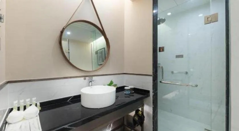 Jinjiang Metropolo Haikou East High Speed Railway Station Normal University