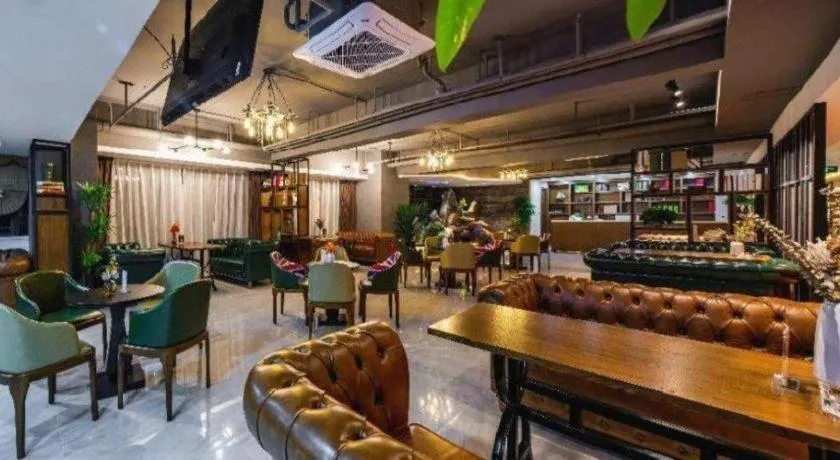 James Joyce Coffetel· Chengdu Shuangliu Airport Haibing City Wanda