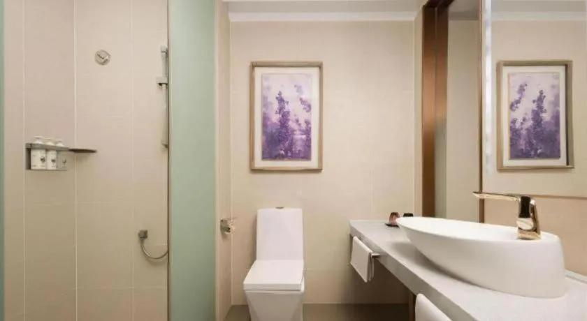 Lavande Hotels· Jingzhou Jianli