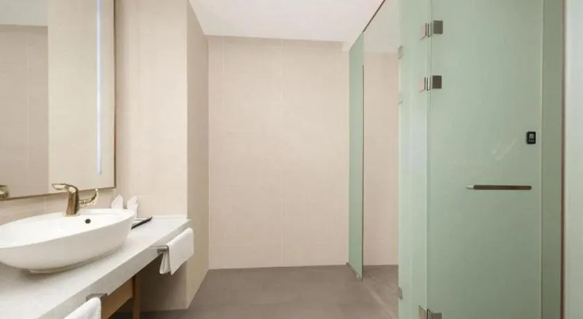 Lavande Hotels· Jingzhou Jianli