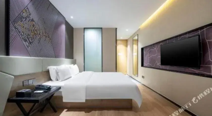 Bed in IU Hotels· Tianjin Houtai Chengjian University Haitai Industrial Park Bed in IU Hotels· Tianjin Houtai Chengjian University Haitai Industrial Park
