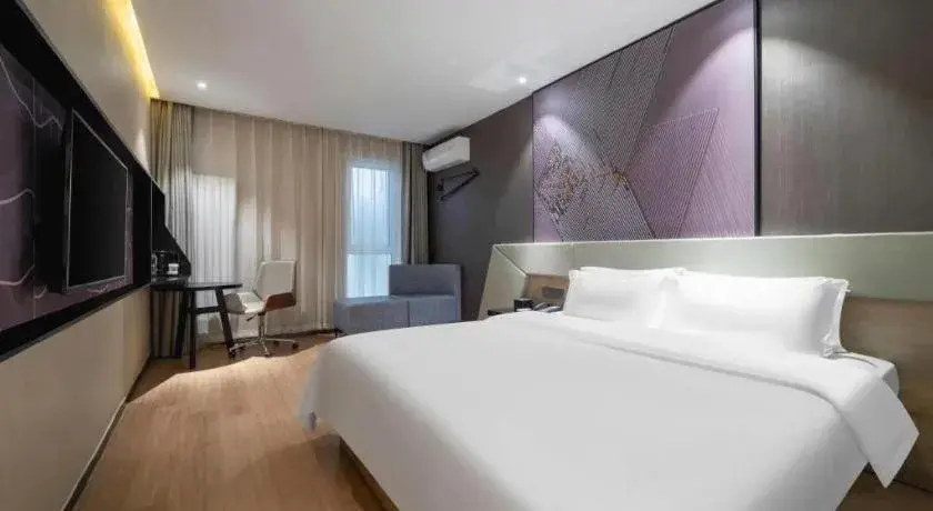 Bed in IU Hotels· Tianjin Houtai Chengjian University Haitai Industrial Park Bed in IU Hotels· Tianjin Houtai Chengjian University Haitai Industrial Park