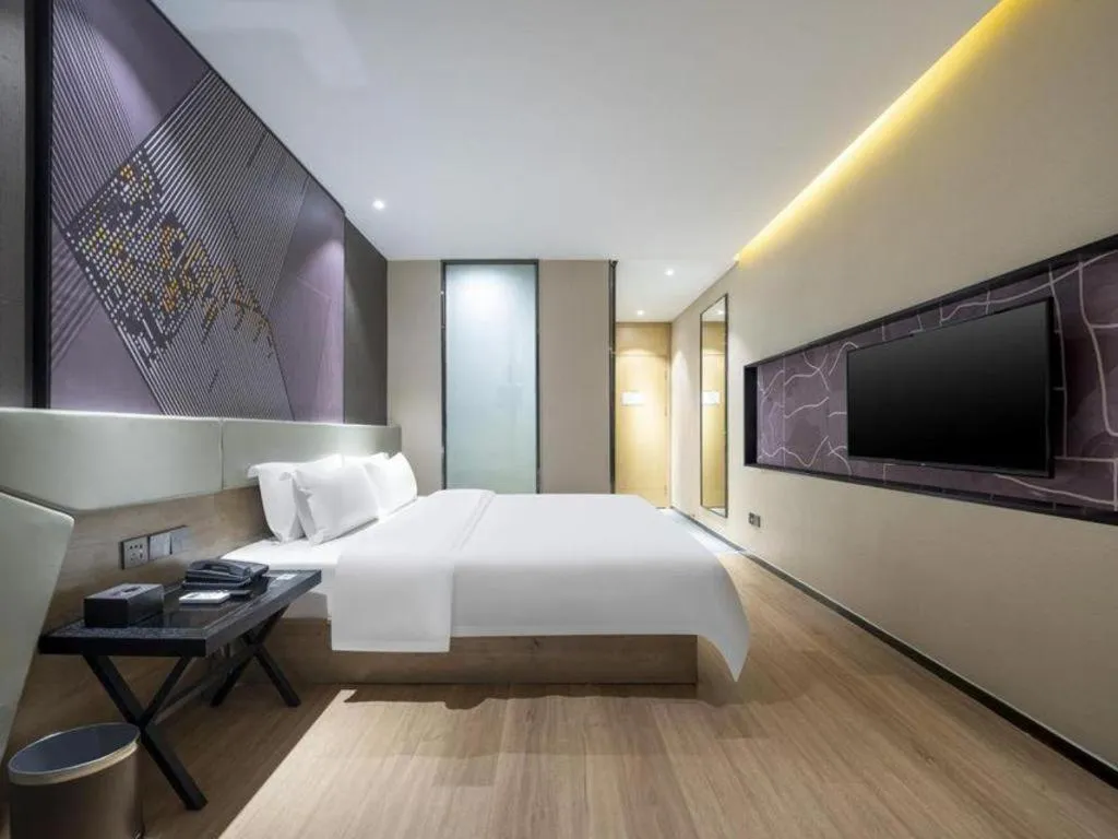 Bed in IU Hotels· Tianjin Houtai Chengjian University Haitai Industrial Park