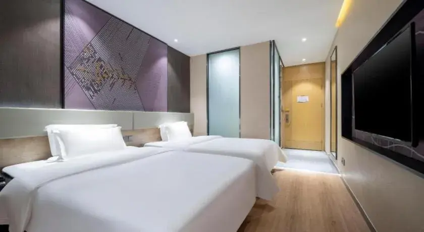 Bed in IU Hotels· Tianjin Houtai Chengjian University Haitai Industrial Park Bed in IU Hotels· Tianjin Houtai Chengjian University Haitai Industrial Park