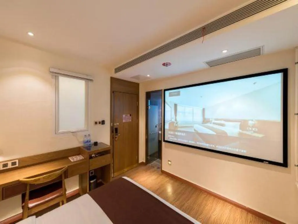 James Joyce Coffetel Shijiazhuang the Mixc Jinyuan Tower Airport Bus