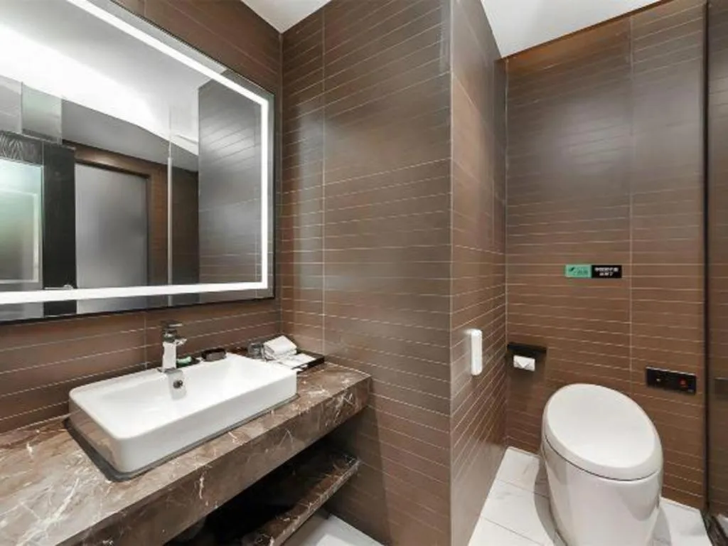 Xana Hotelle Luzhou High-Speed Railway Station Trading Market Passenger Terminal