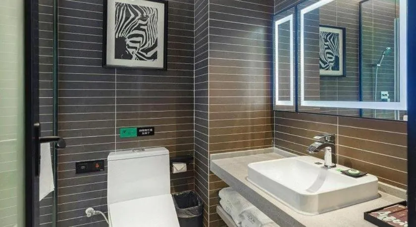 Xana Hotelle Luzhou High-Speed Railway Station Trading Market Passenger Terminal